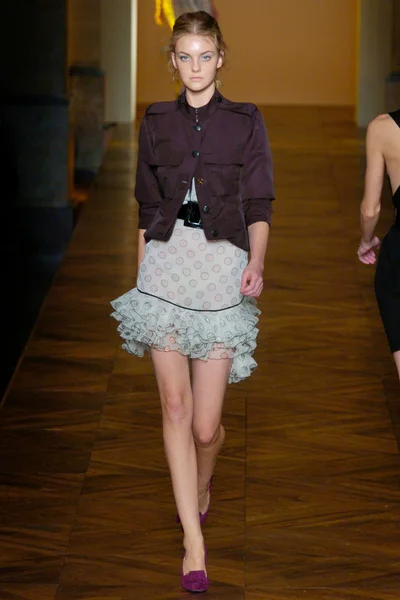 Look 24
